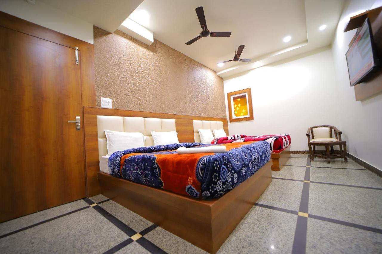 Hotel Royal Phoenix Agra  Exterior foto