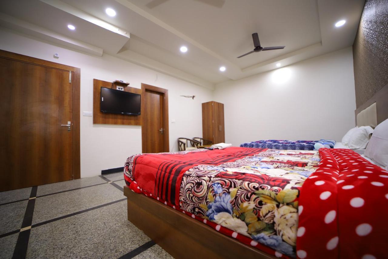 Hotel Royal Phoenix Agra  Exterior foto